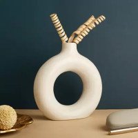 beautiful-ceramic-decorative-vases-6-inch-white